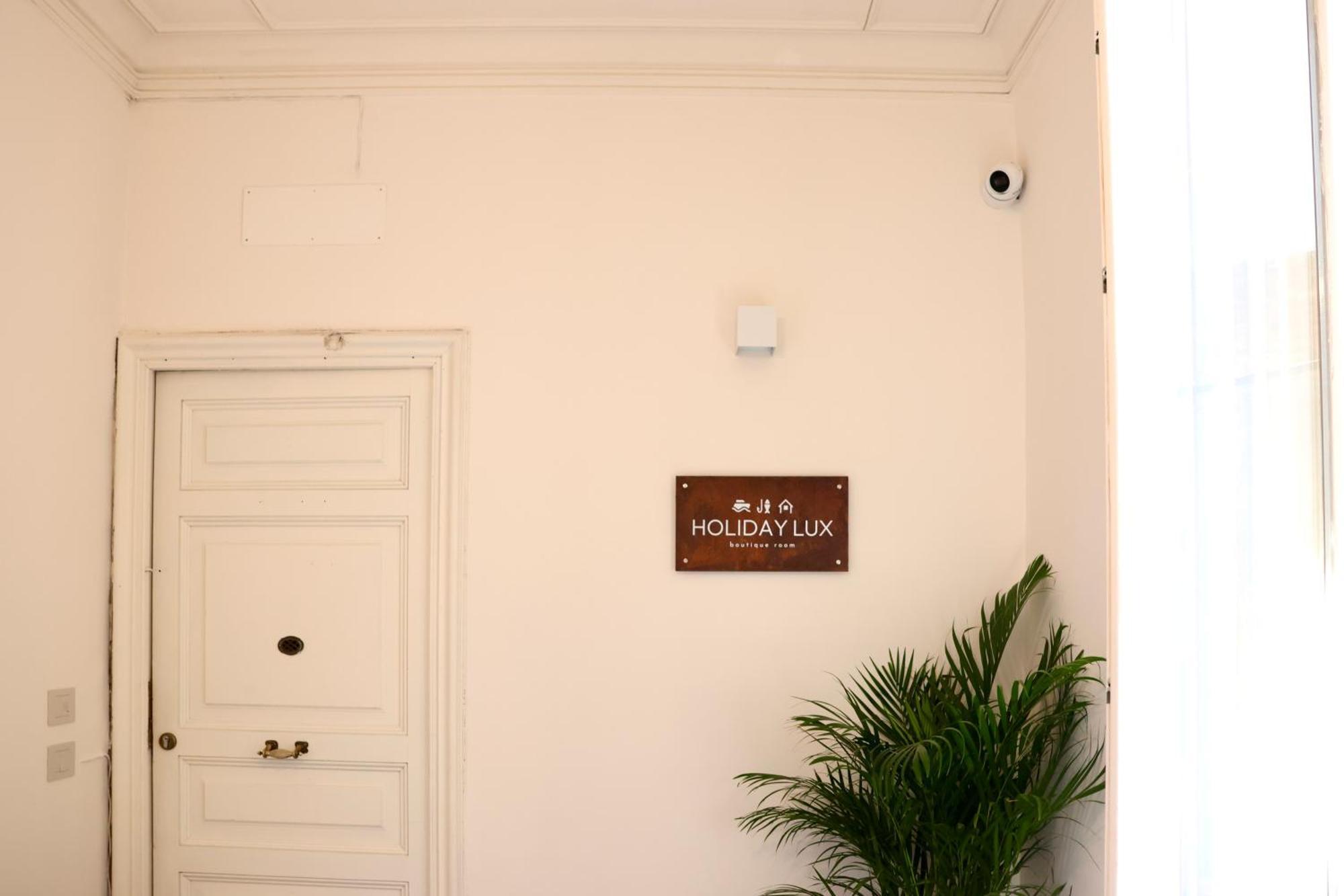 Holiday Lux Boutique Room 카타니아 외부 사진