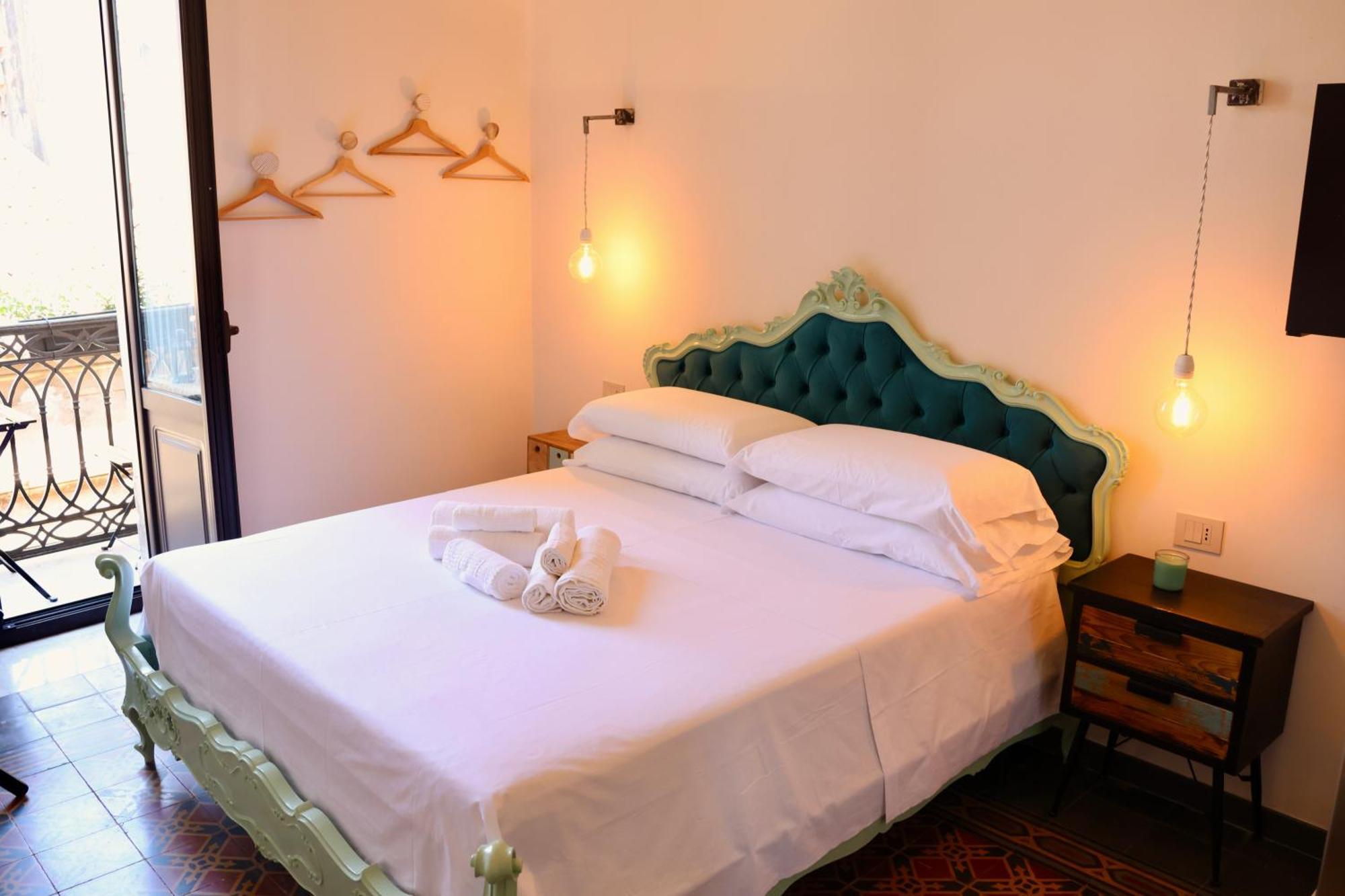Holiday Lux Boutique Room 카타니아 외부 사진