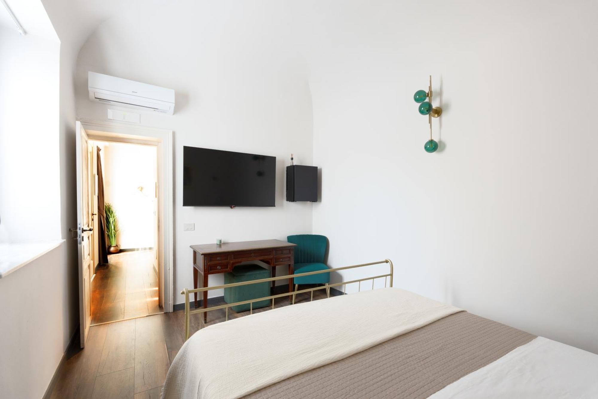 Holiday Lux Boutique Room 카타니아 외부 사진
