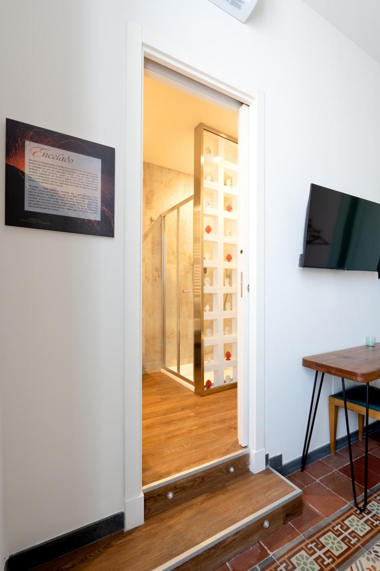 Holiday Lux Boutique Room 카타니아 외부 사진